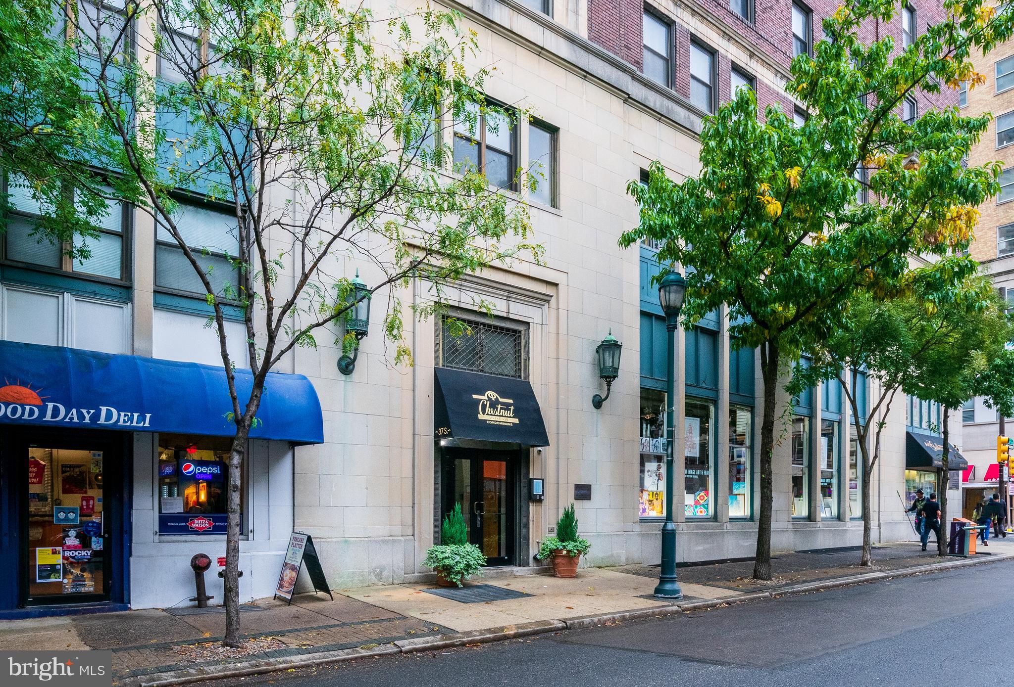 RITTENHOUSE SQUARE - Residential Lease