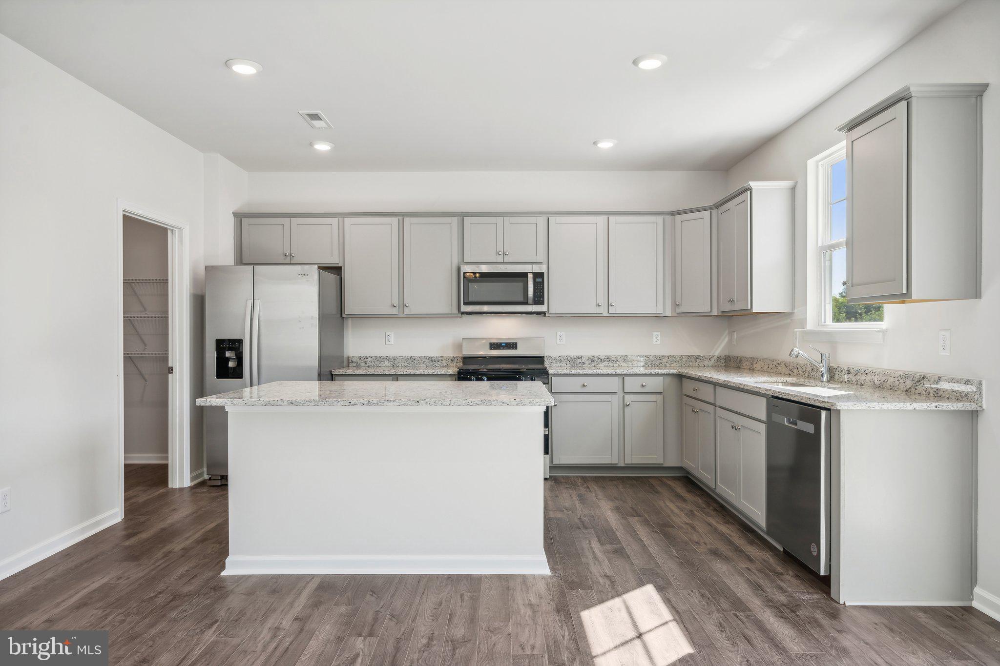 GREEN SPRING ESTATES - Residential