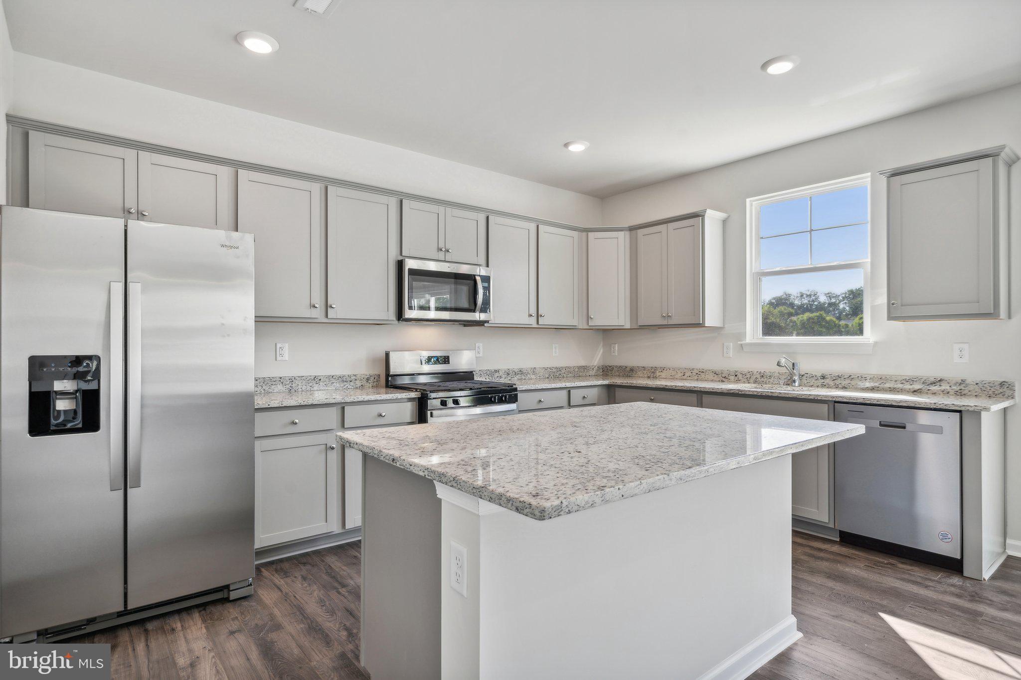 GREEN SPRING ESTATES - Residential