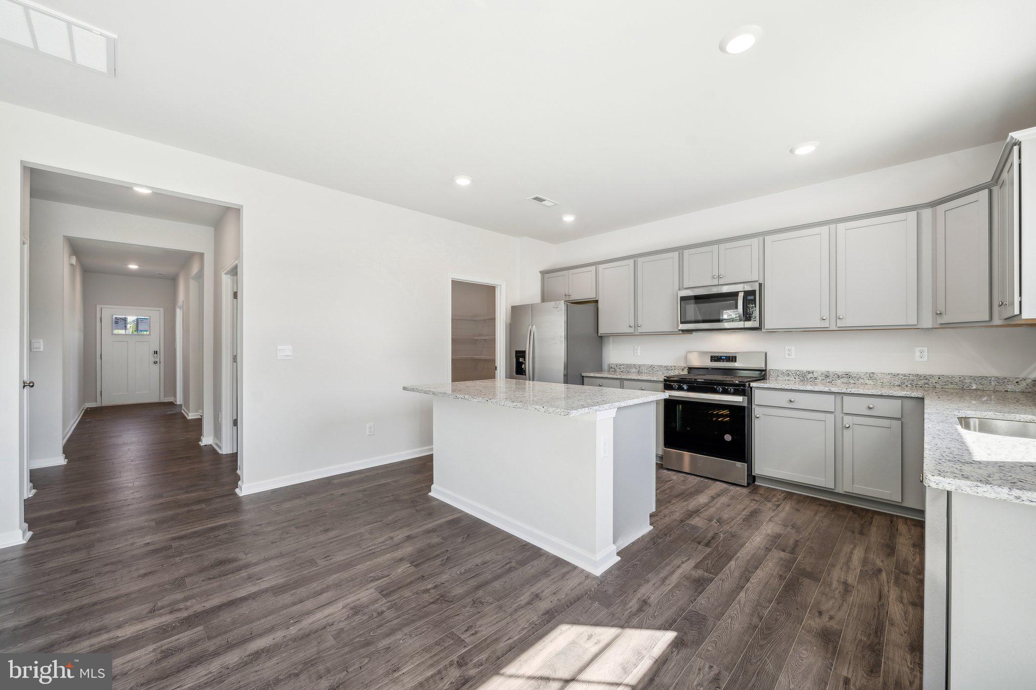 GREEN SPRING ESTATES - Residential