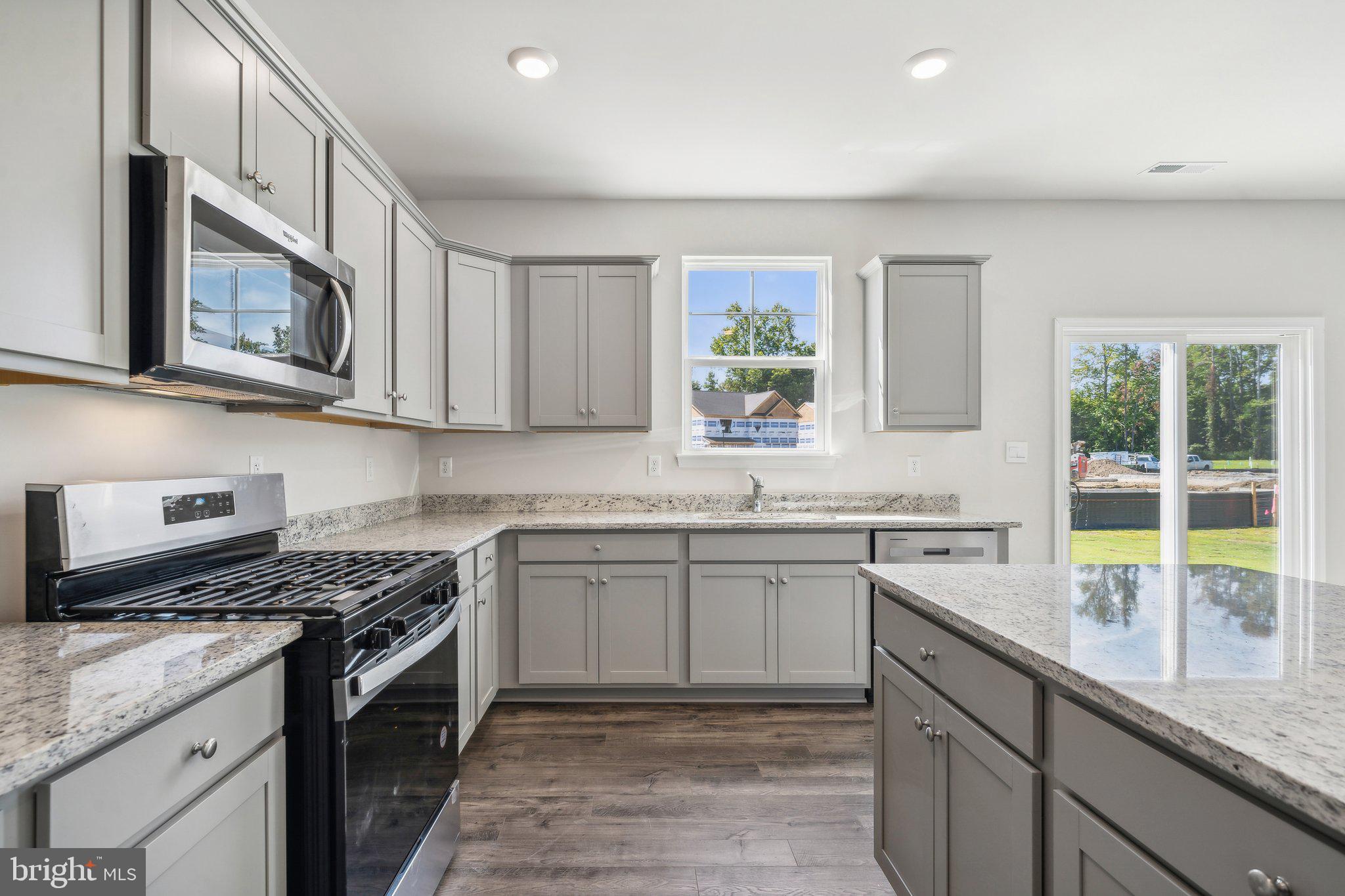 GREEN SPRING ESTATES - Residential