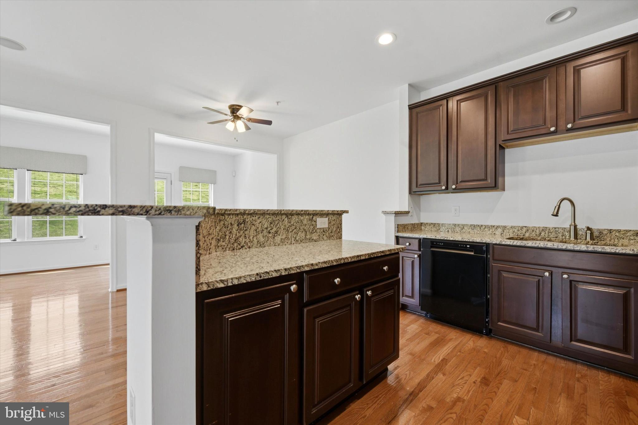 LINKS AT INNISCRONE - Residential