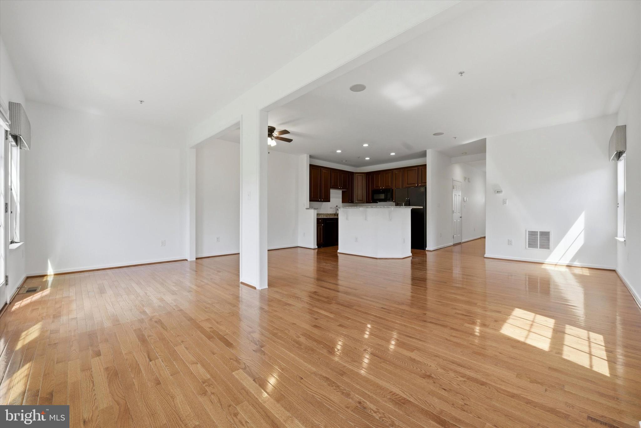 LINKS AT INNISCRONE - Residential