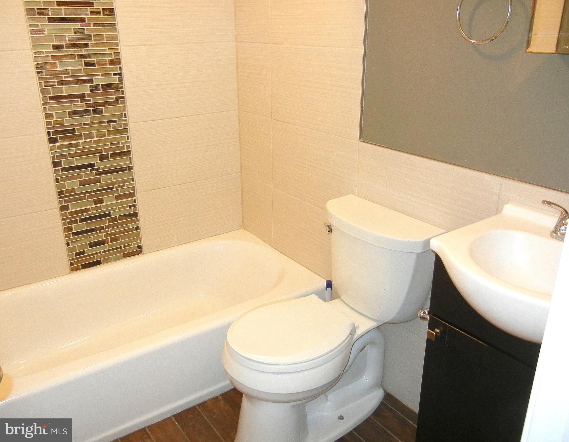 EAST PASSYUNK CROSSING - Residential Lease