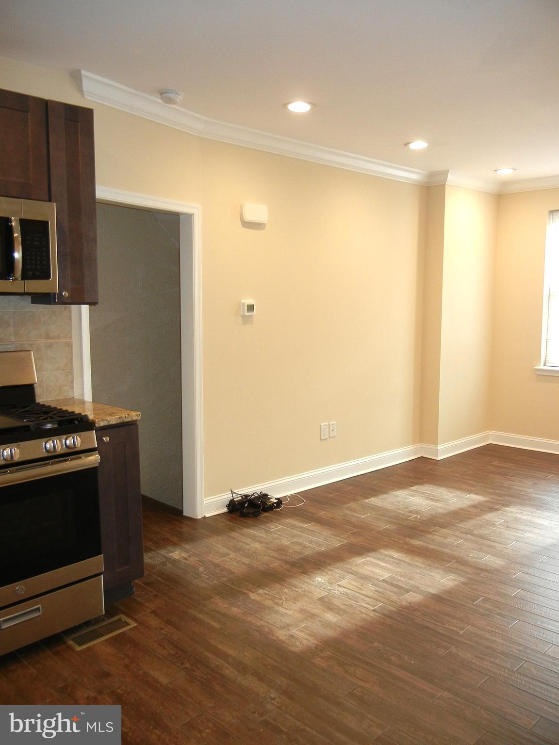 EAST PASSYUNK CROSSING - Residential Lease