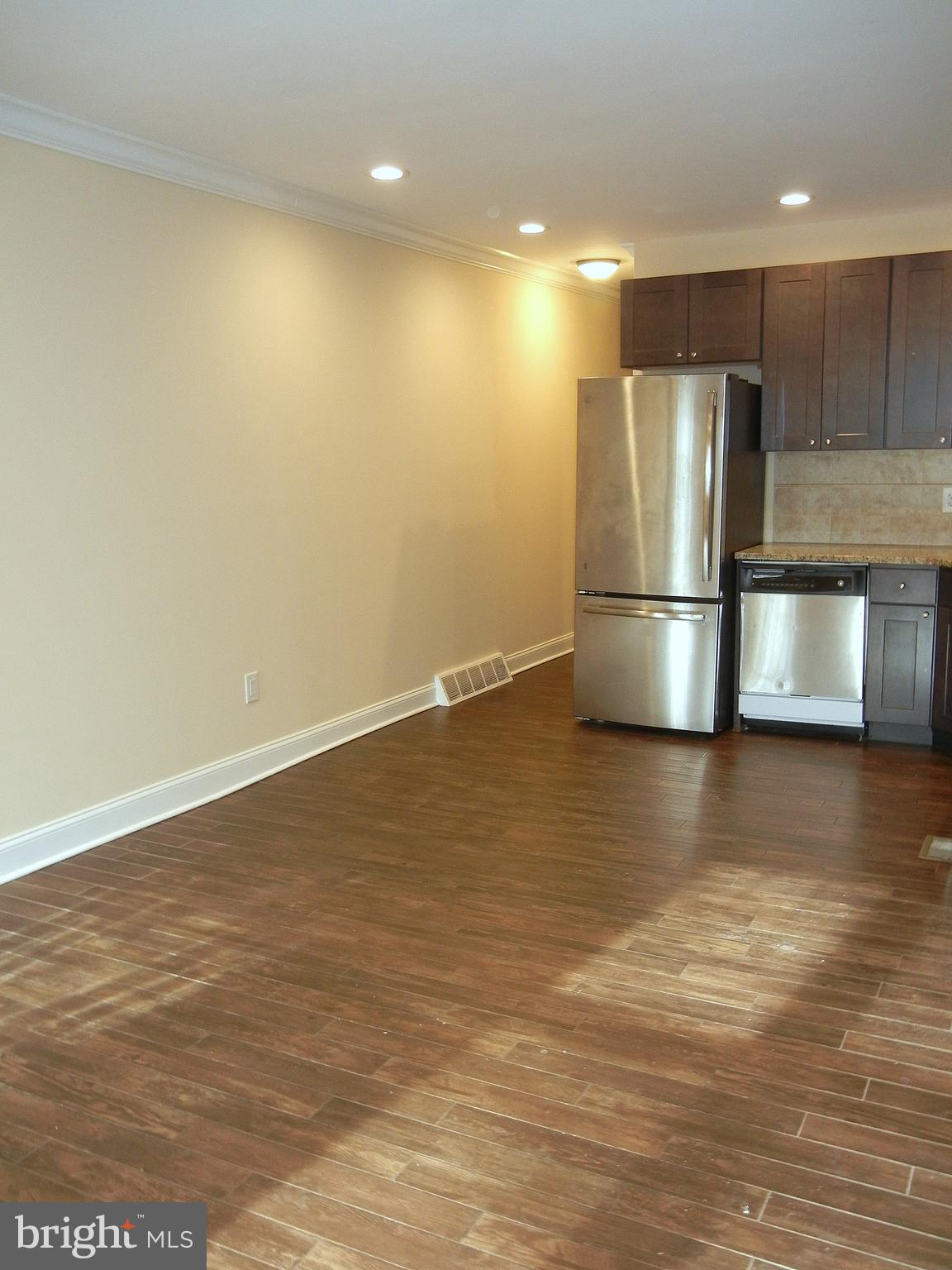 EAST PASSYUNK CROSSING - Residential Lease