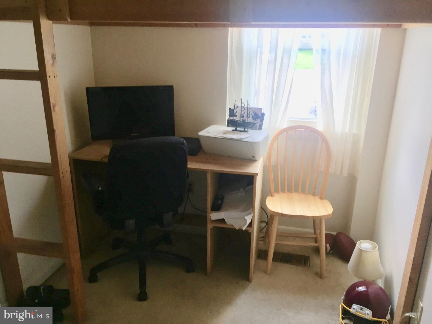 SHILLINGTON - Residential