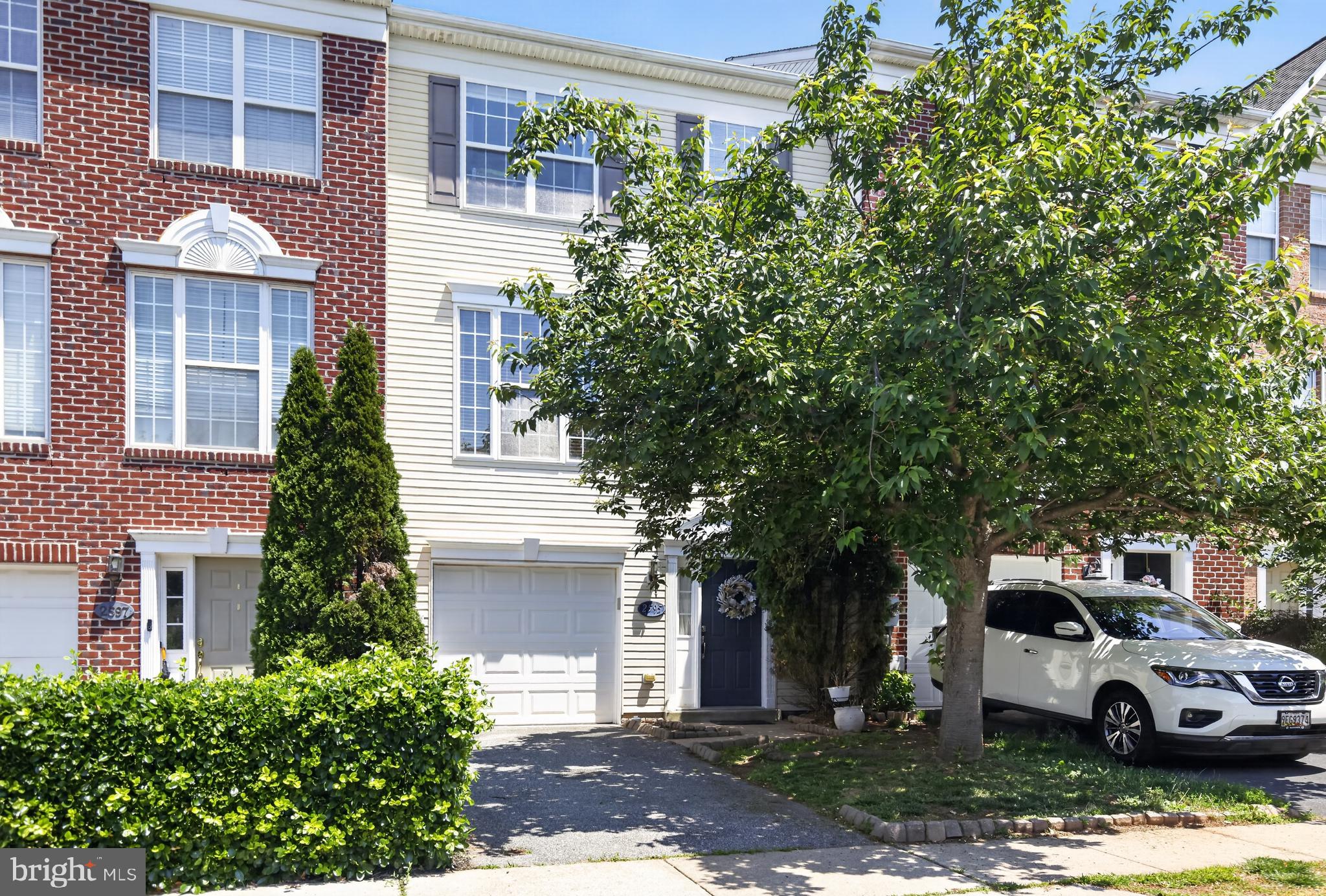 RIDGEVIEW II - Residential