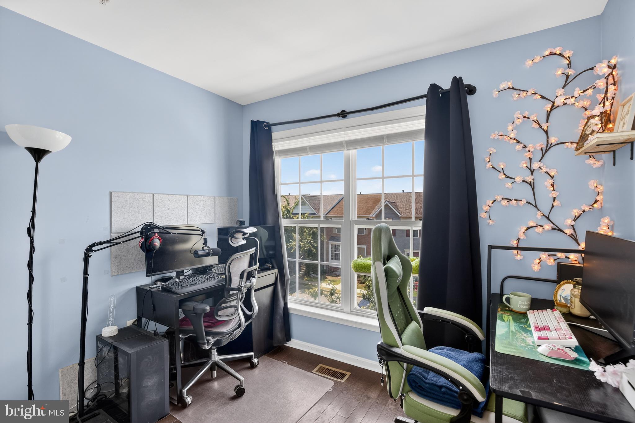 RIDGEVIEW II - Residential