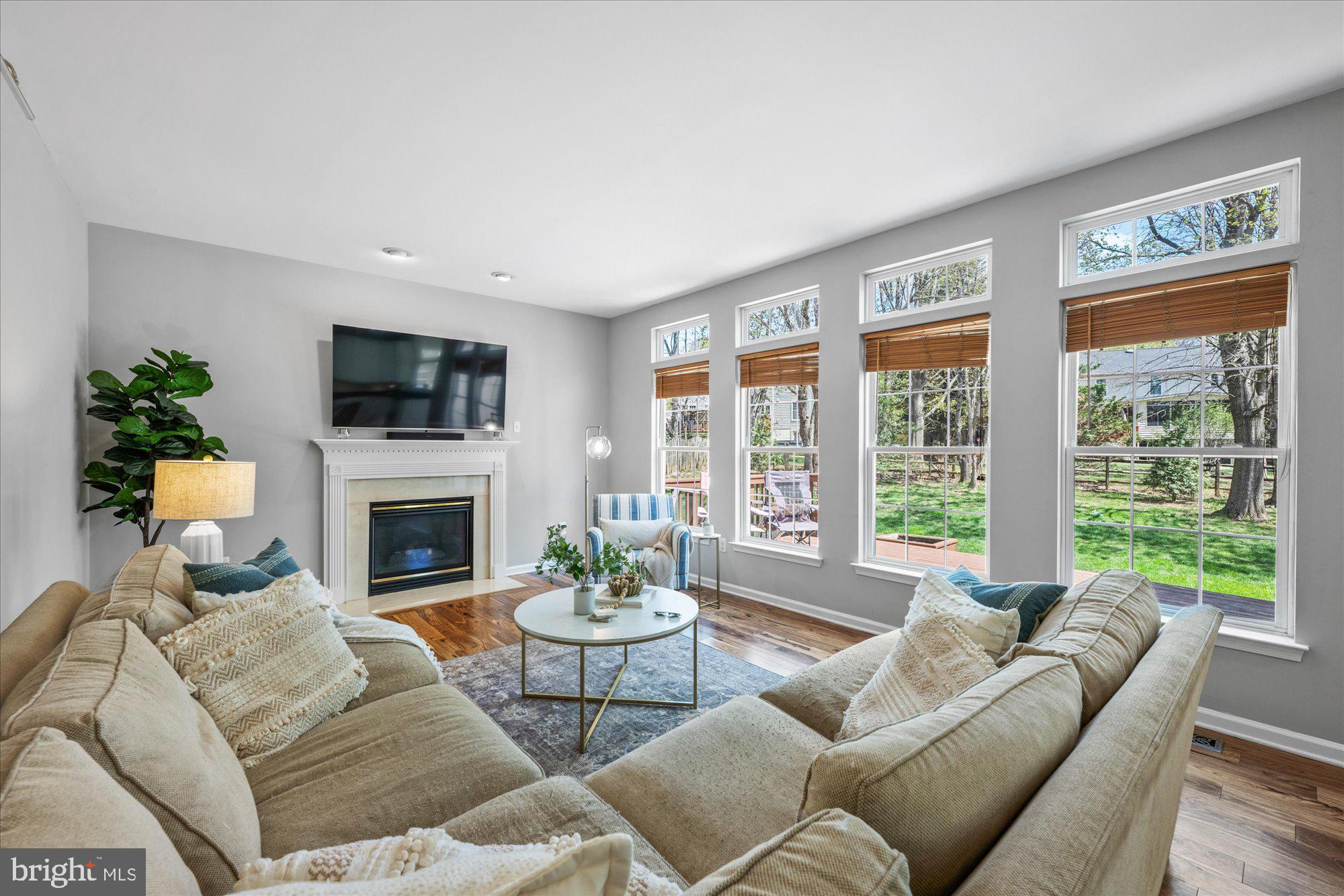 KINGS BRIDGE - Residential