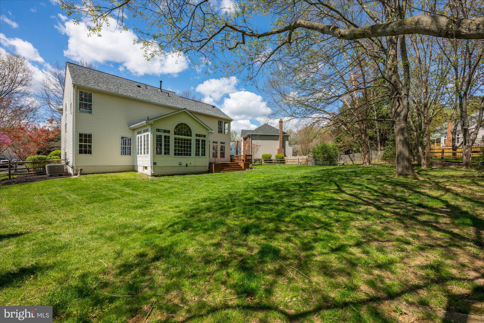 KINGS BRIDGE - Residential