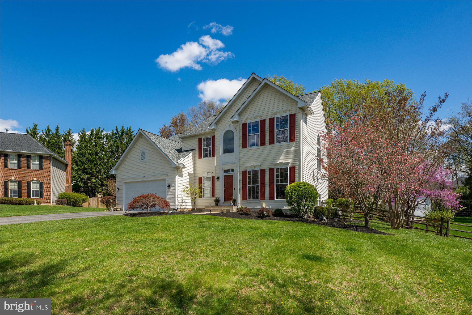 KINGS BRIDGE - Residential