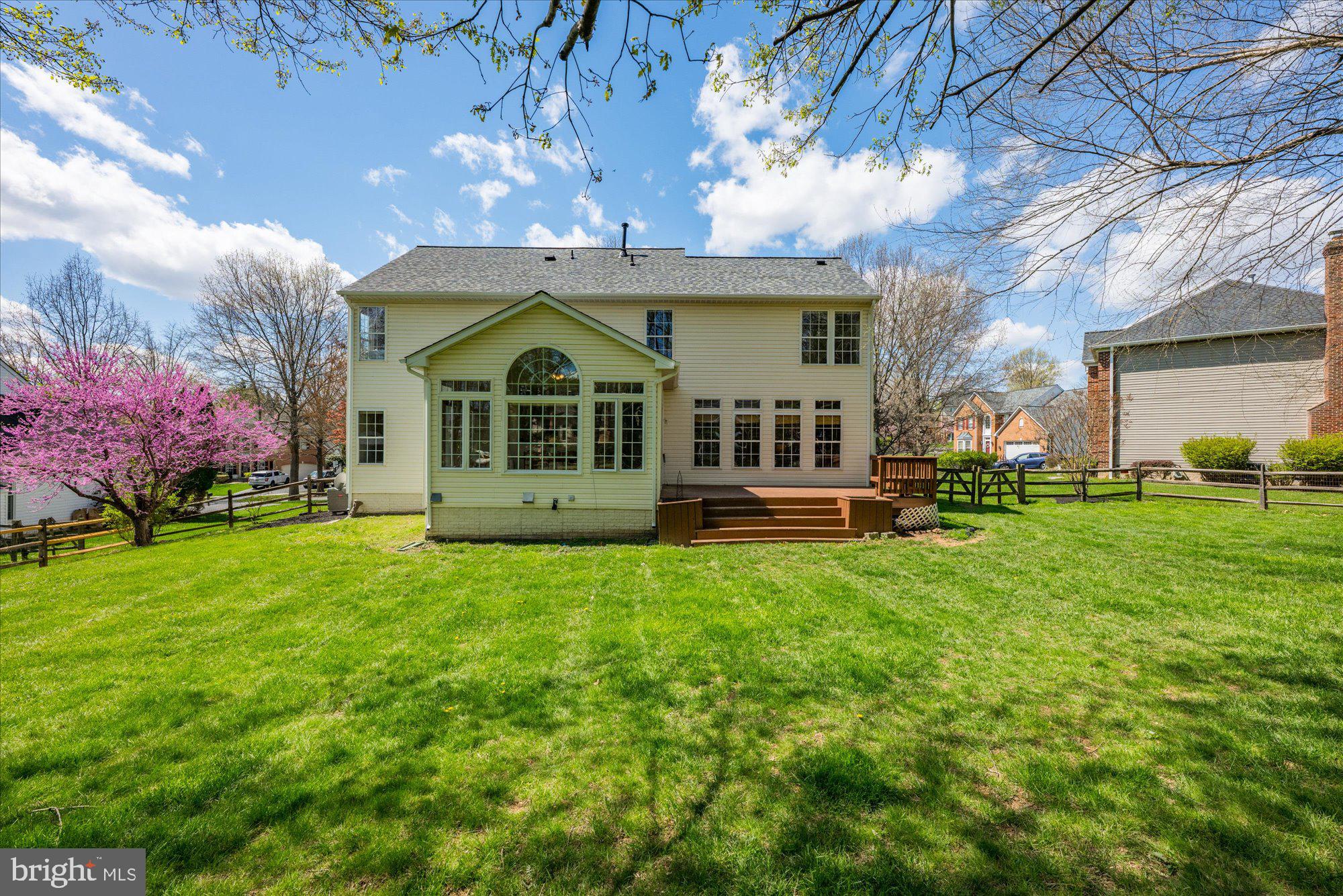 KINGS BRIDGE - Residential