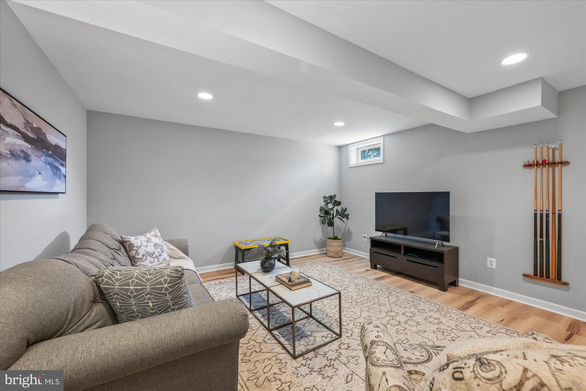 KINGS BRIDGE - Residential