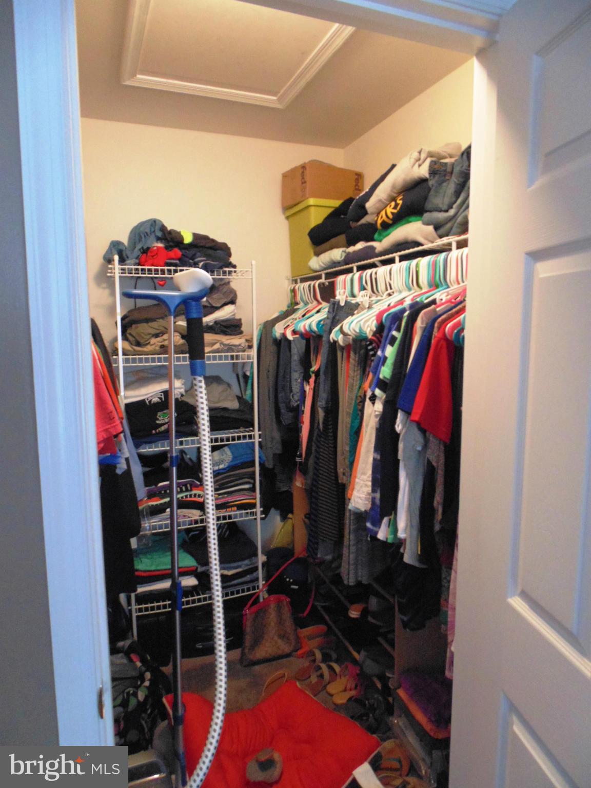 LEE'S RIDGE - Residential Lease