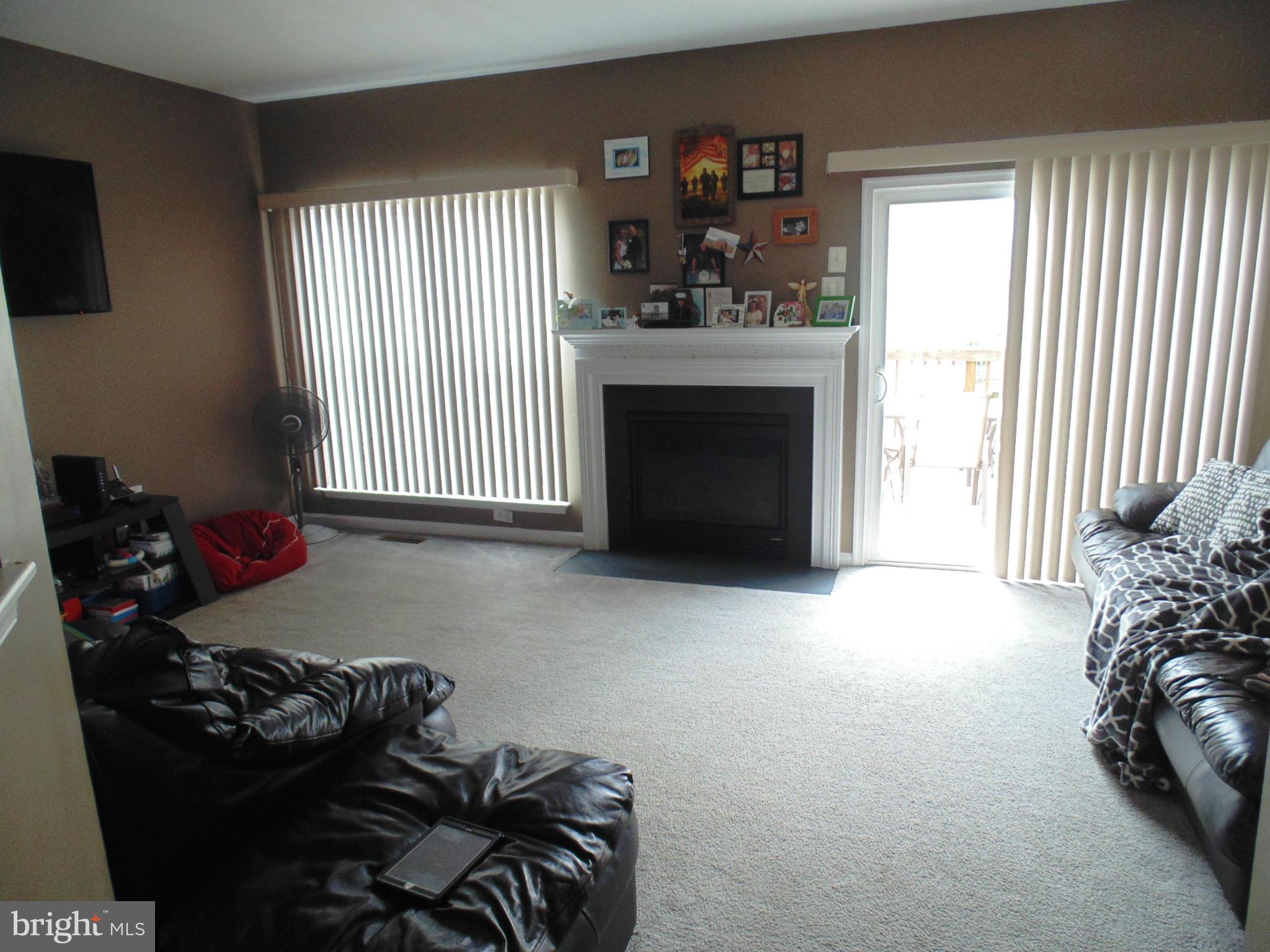 LEE'S RIDGE - Residential Lease