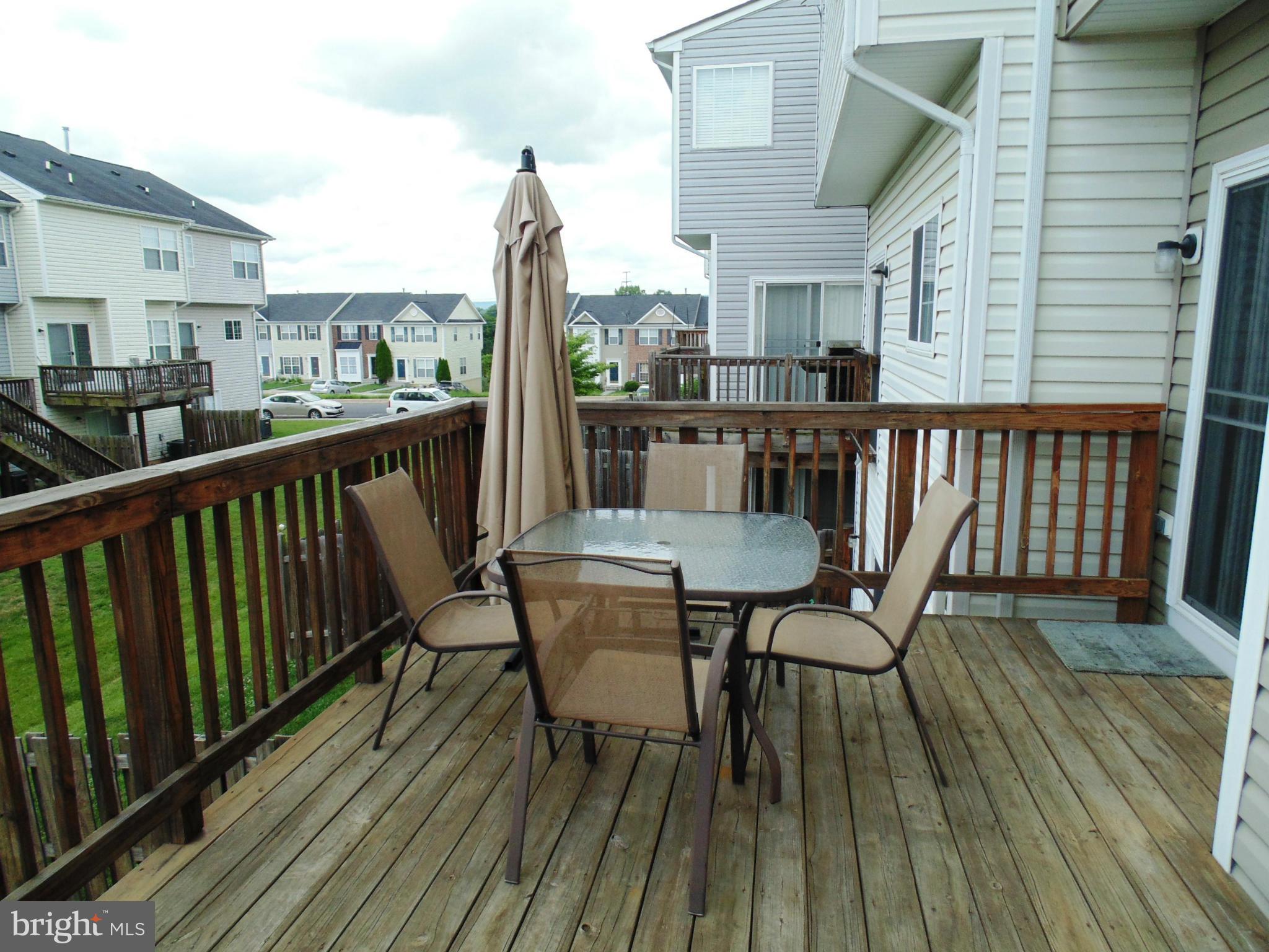 LEE'S RIDGE - Residential Lease