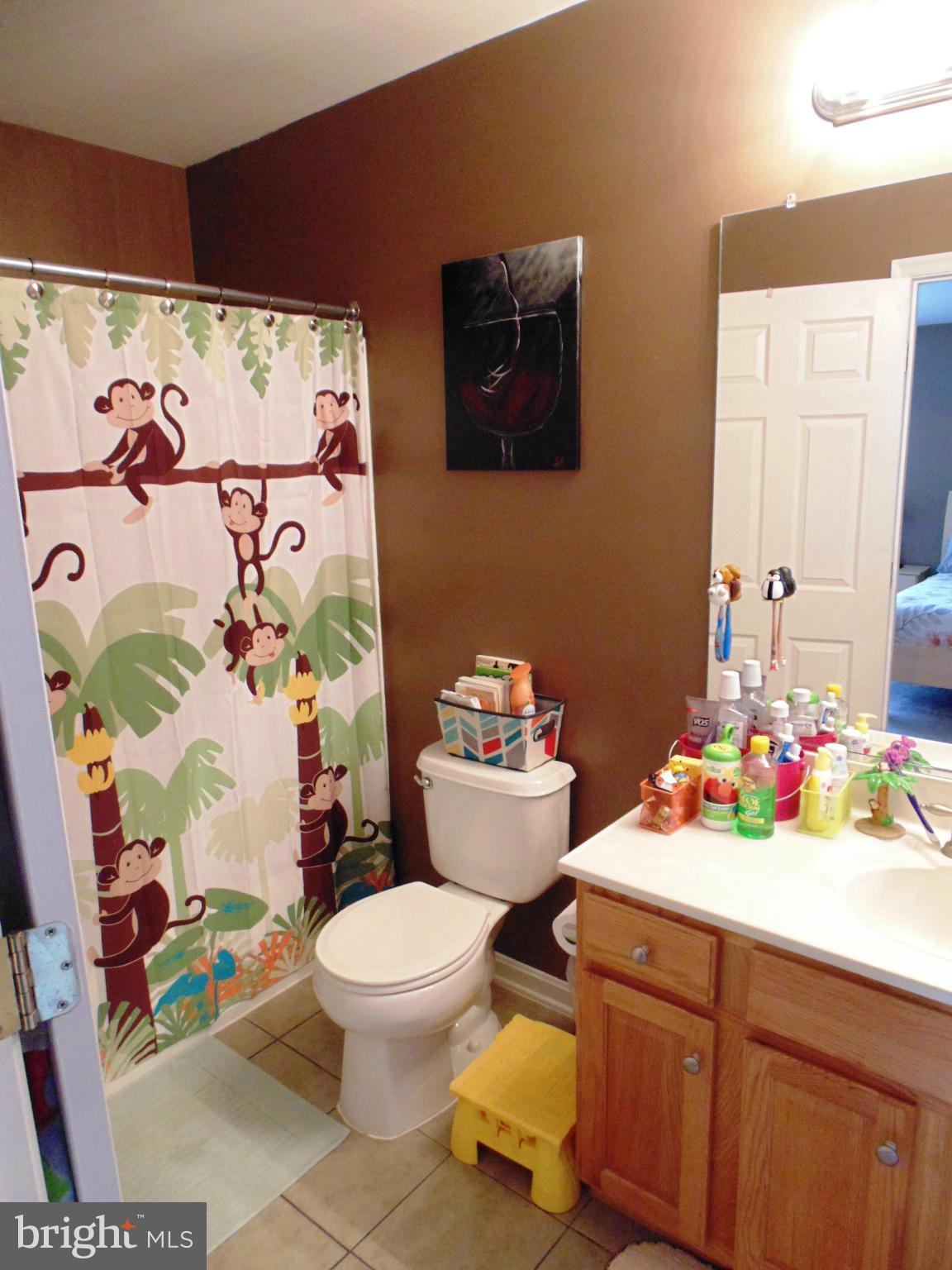 LEE'S RIDGE - Residential Lease