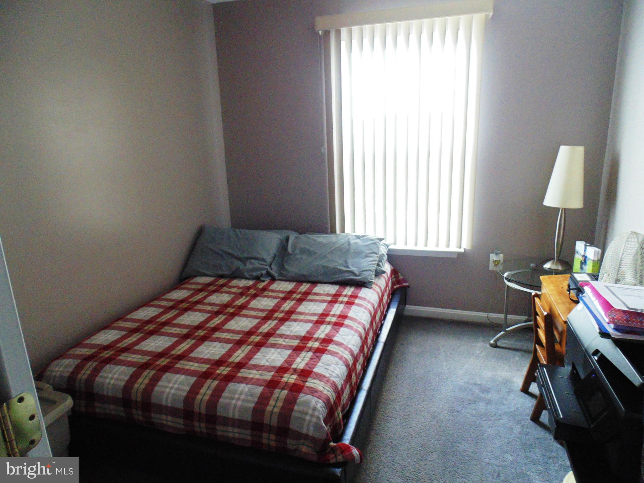 LEE'S RIDGE - Residential Lease