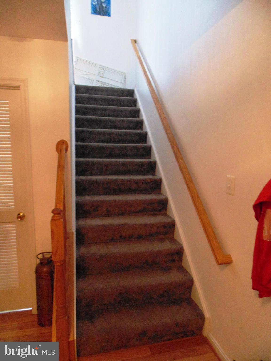 LEE'S RIDGE - Residential Lease