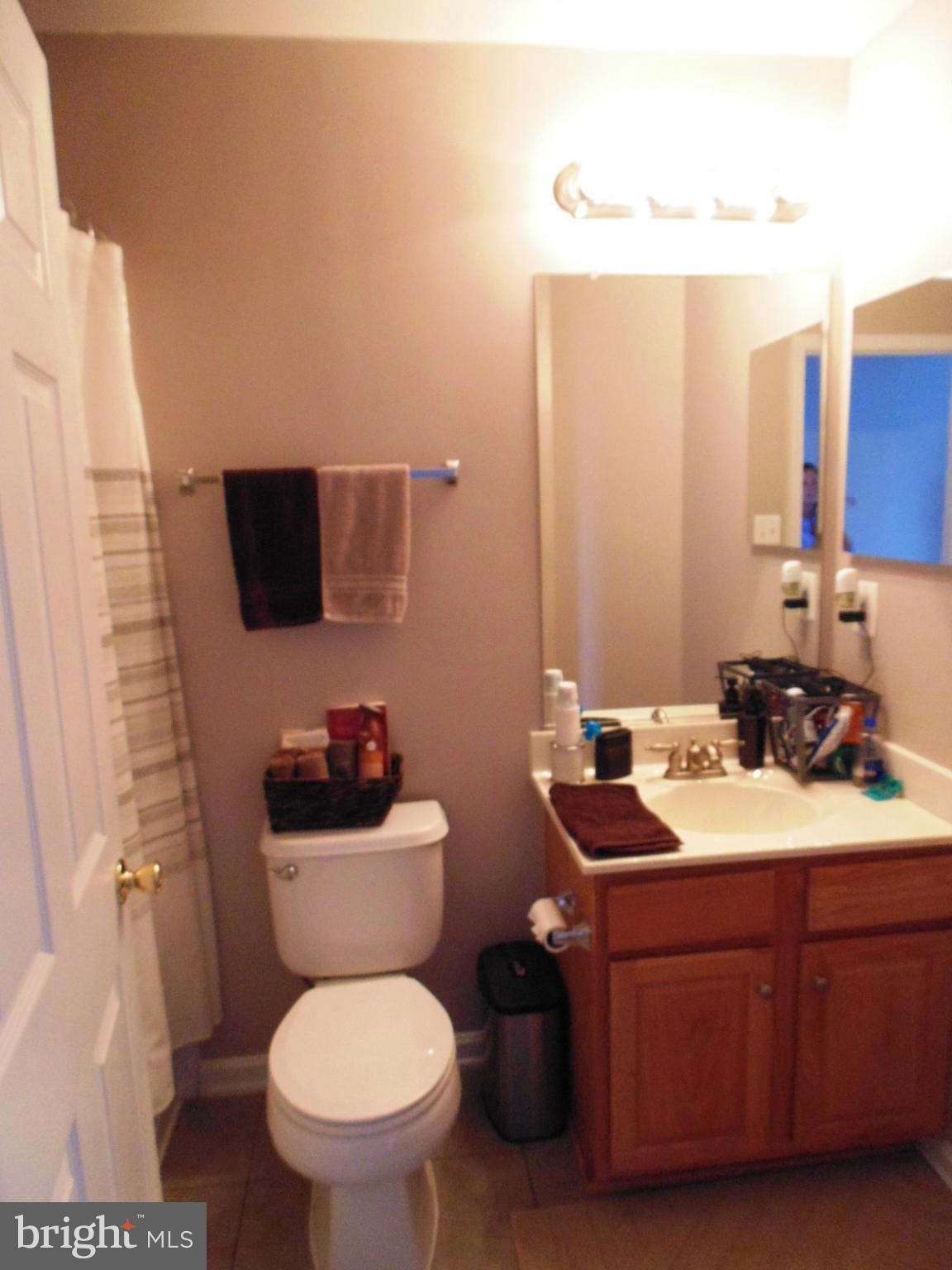 LEE'S RIDGE - Residential Lease