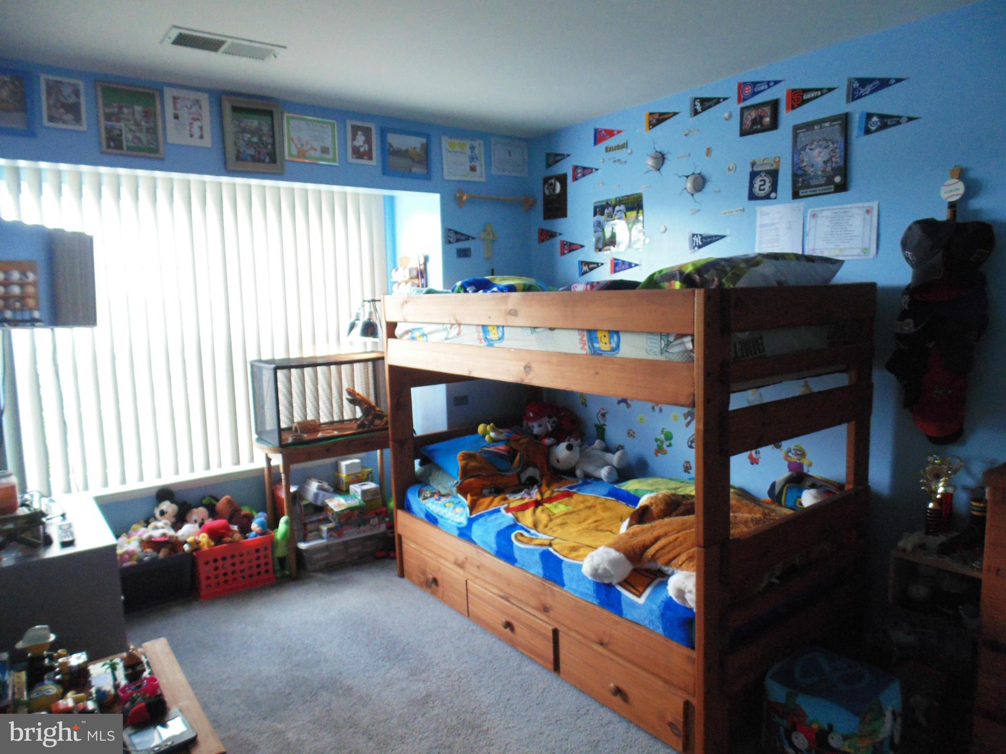 LEE'S RIDGE - Residential Lease