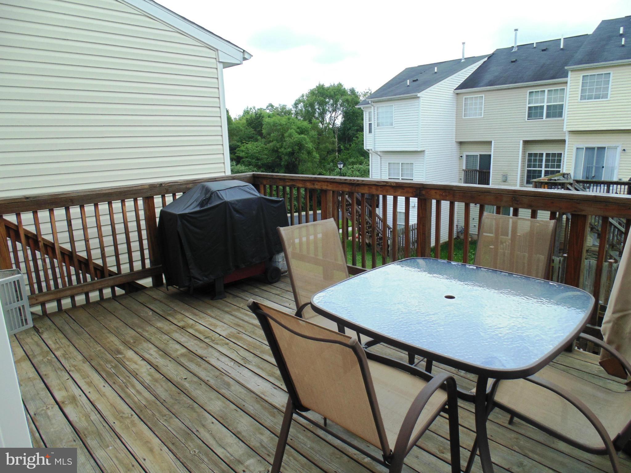 LEE'S RIDGE - Residential Lease