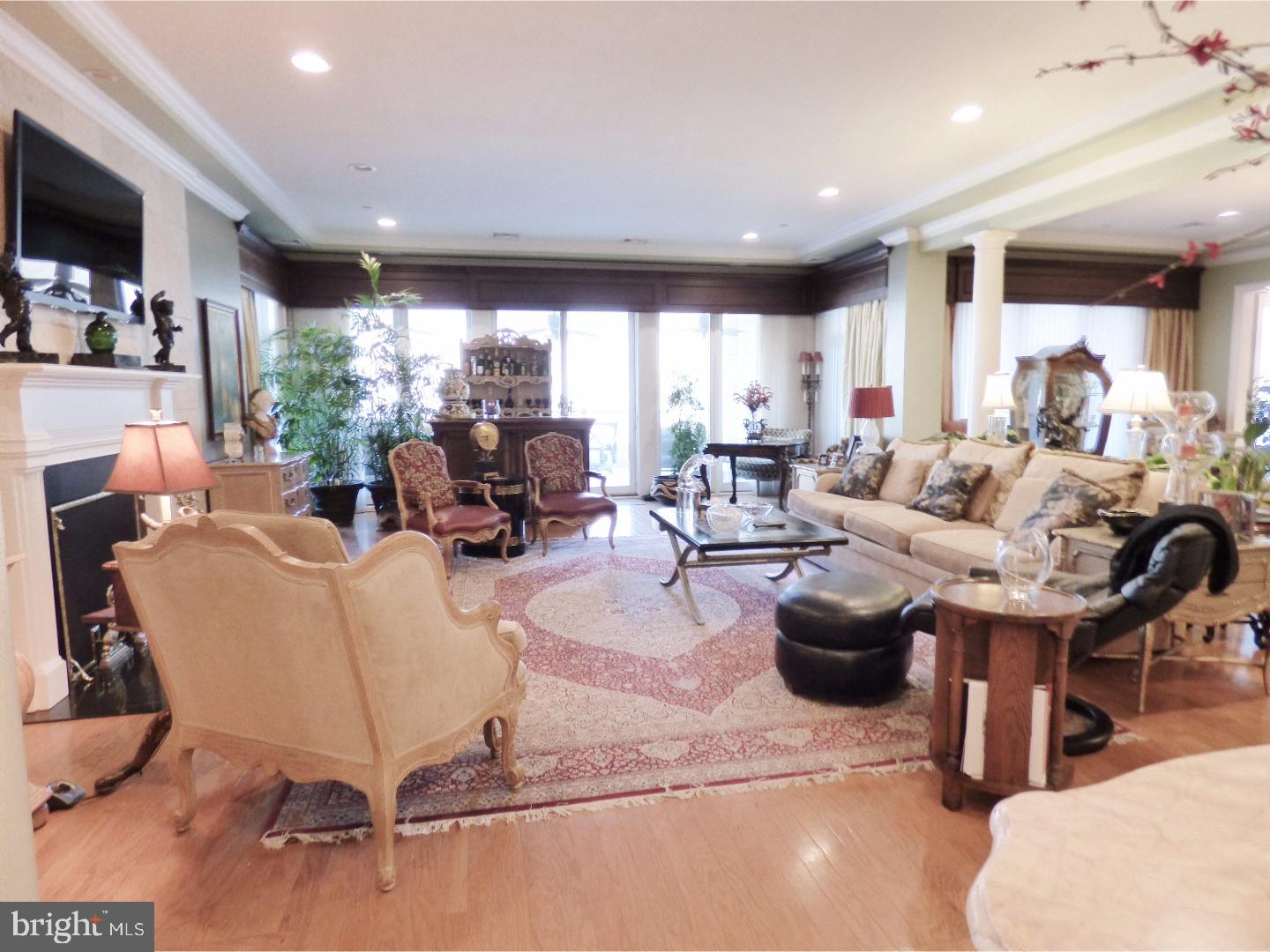 WATERVIEW PLACE - Residential