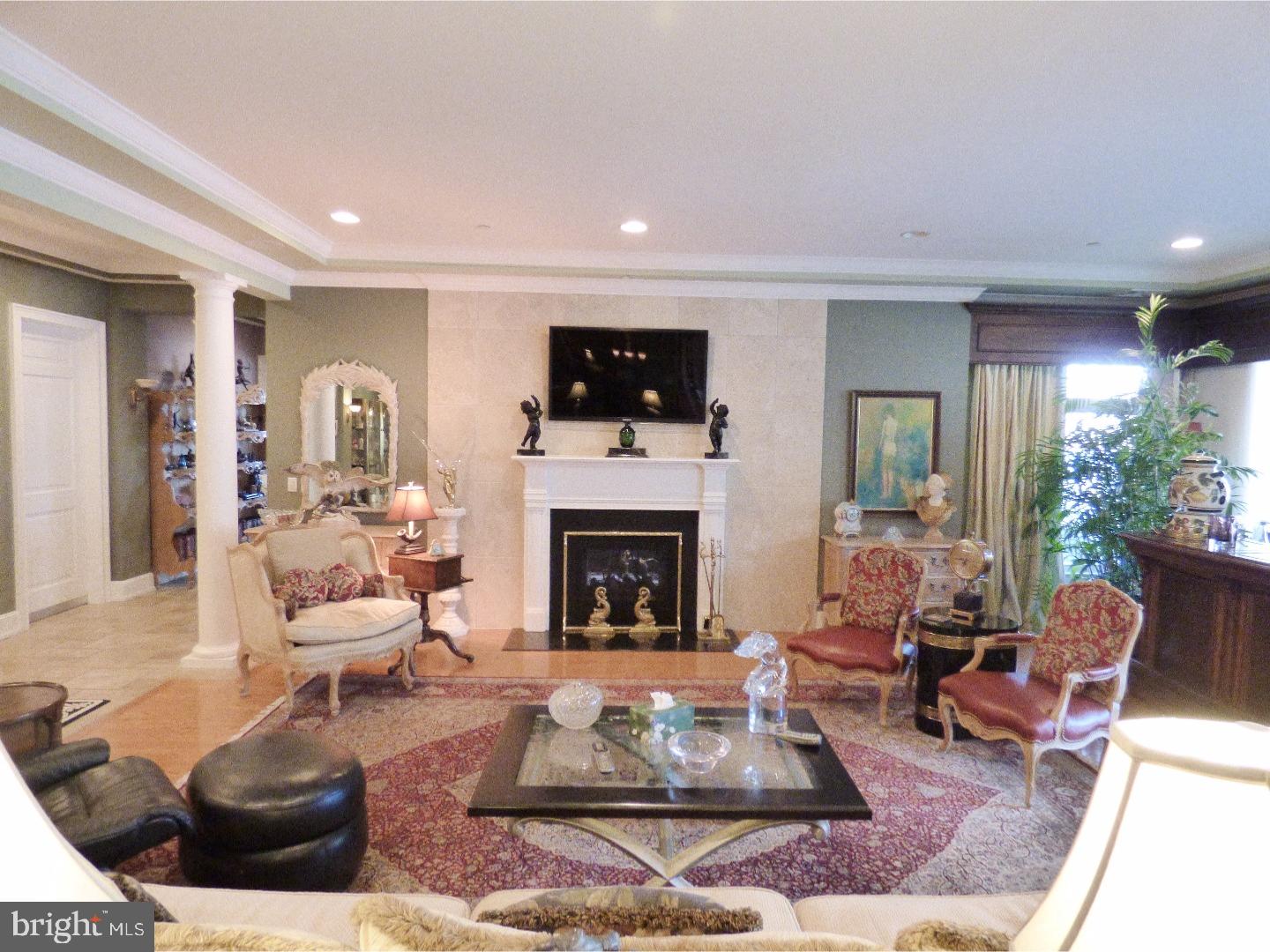 WATERVIEW PLACE - Residential