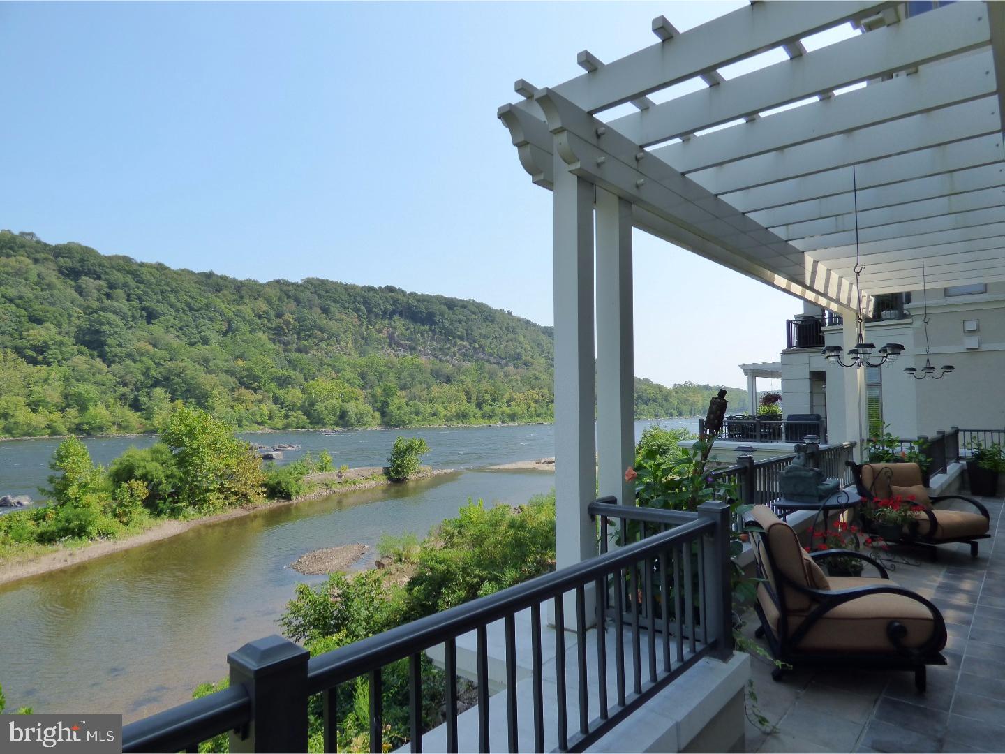 WATERVIEW PLACE - Residential