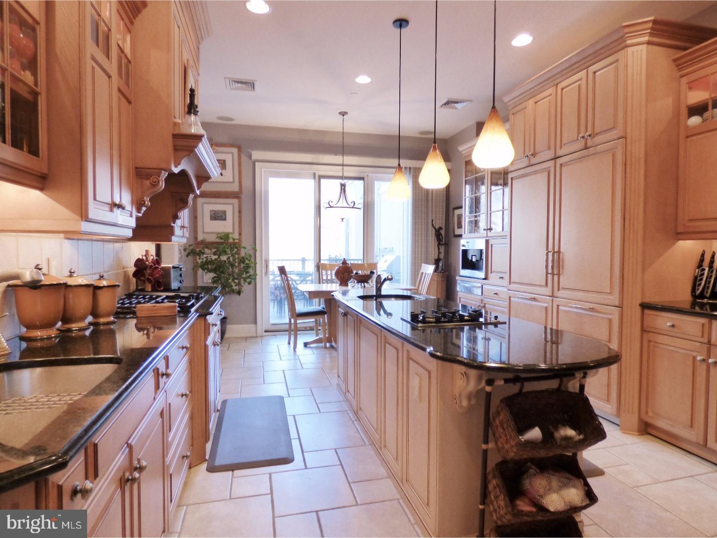 WATERVIEW PLACE - Residential