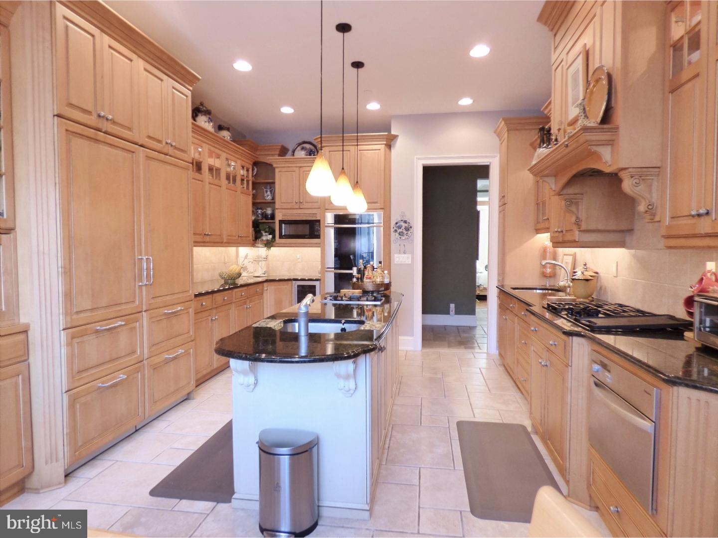 WATERVIEW PLACE - Residential