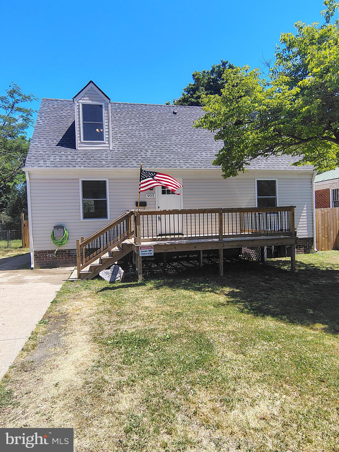 Photo 1 of 33 — 903 HAMILTON AVENUE, COLONIAL HEIGHTS, VA 23834