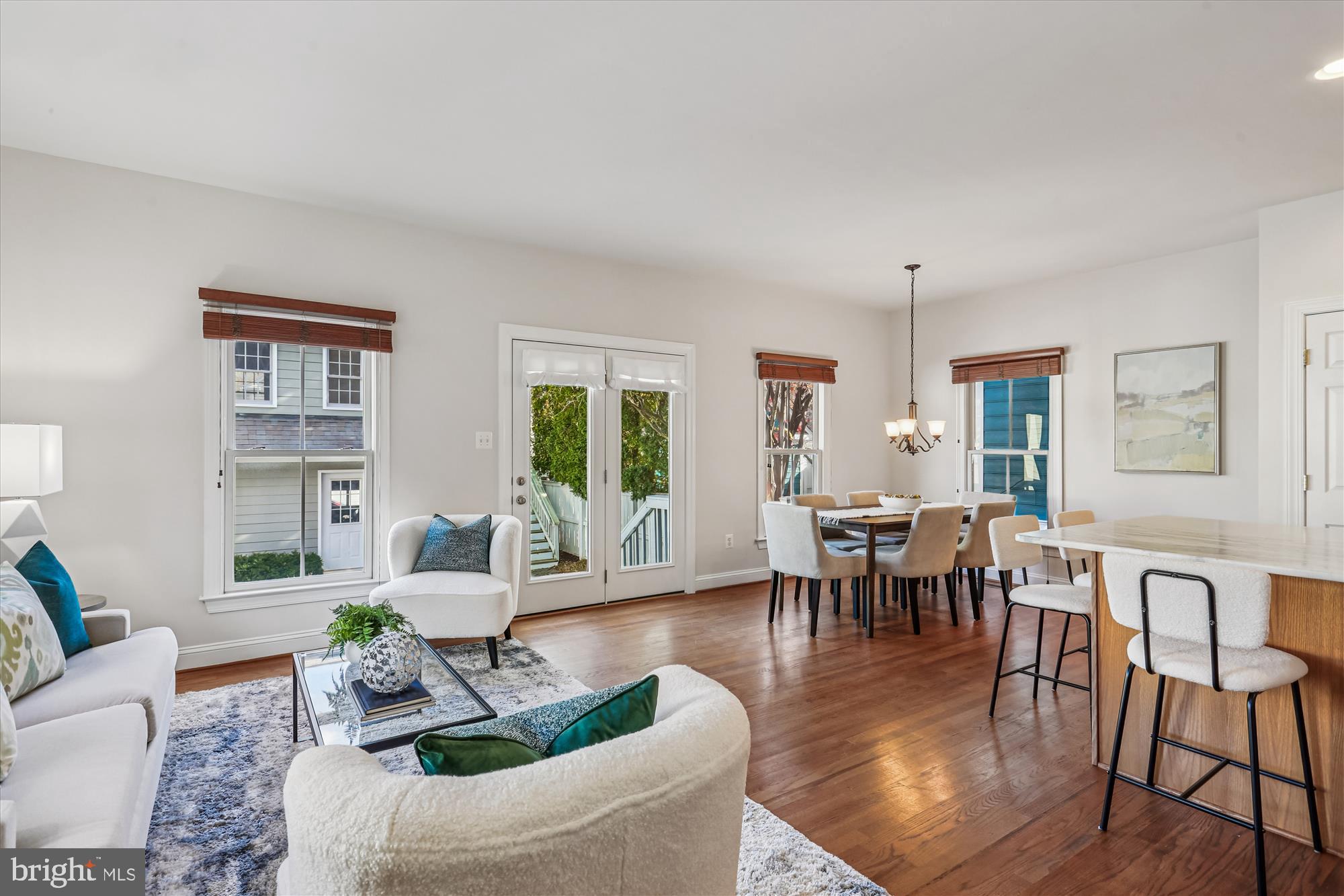 LAKELANDS - Residential