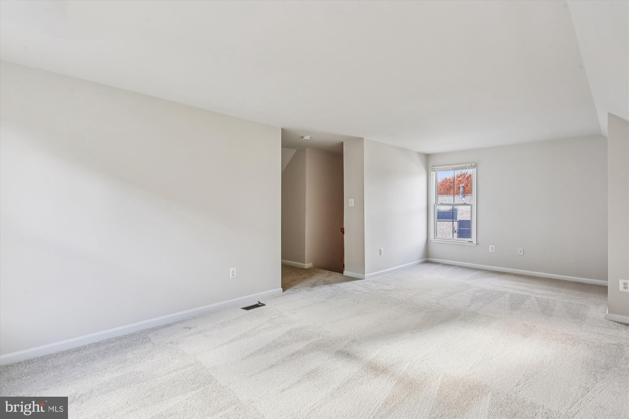 LAKELANDS - Residential