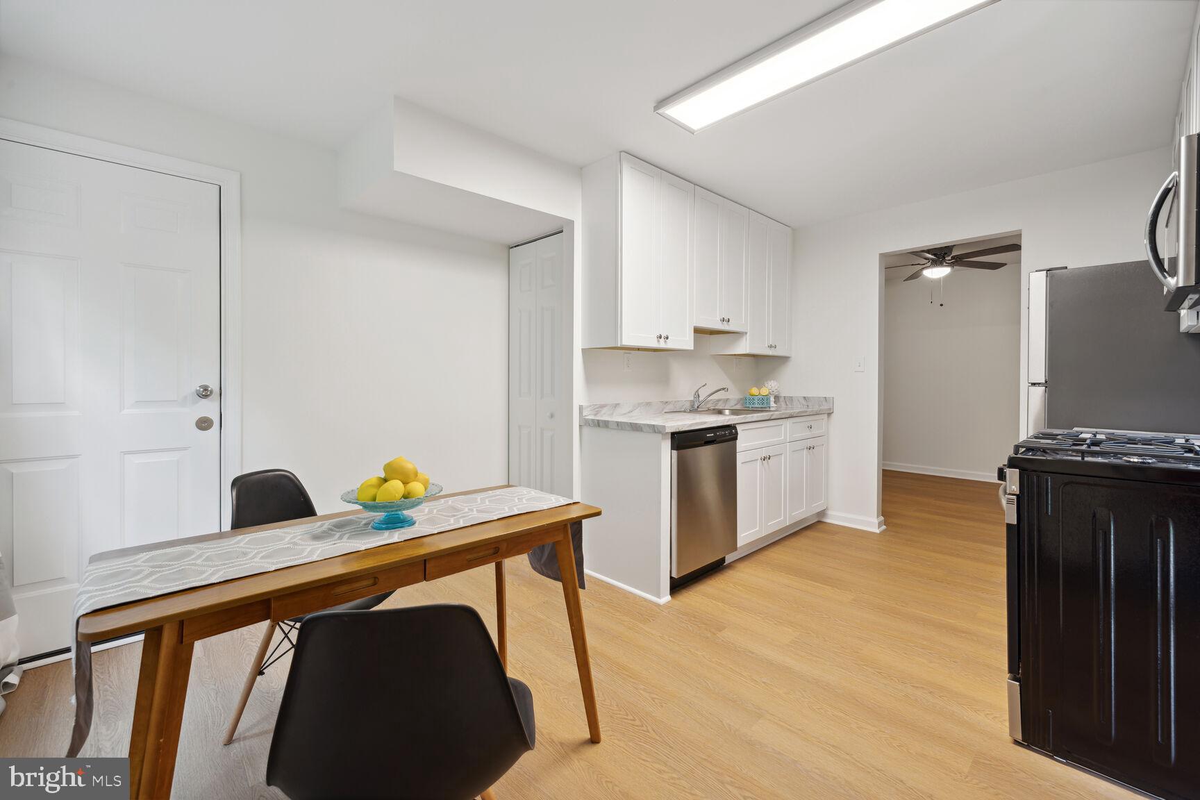 PLYMOUTH GARDENS - Residential