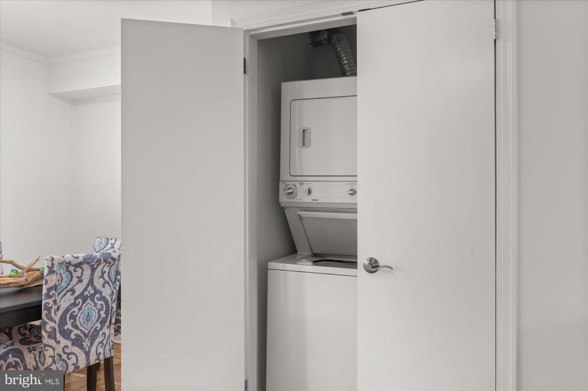 CAMBRIDGE COURTS - Residential