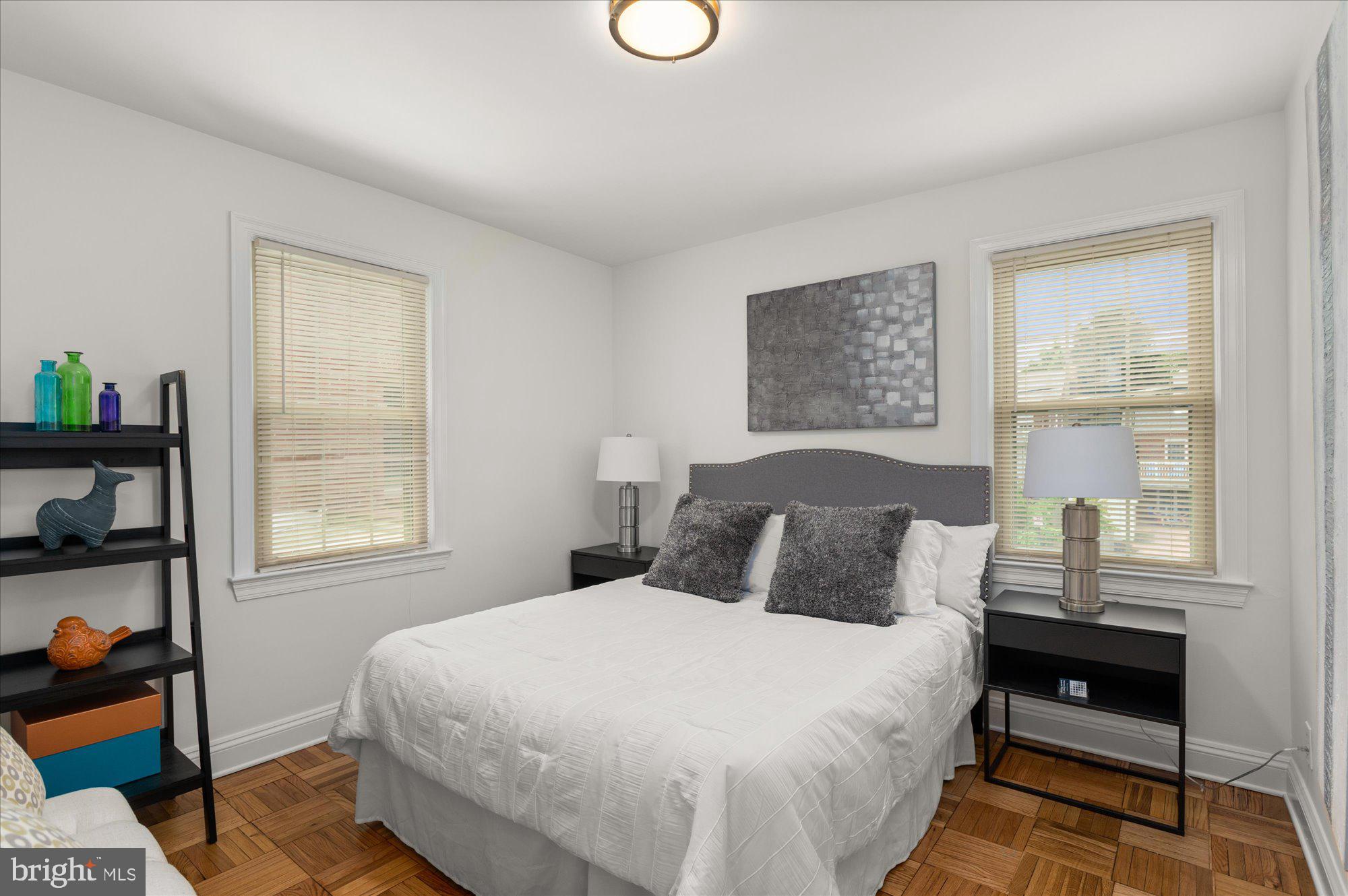 CAMBRIDGE COURTS - Residential