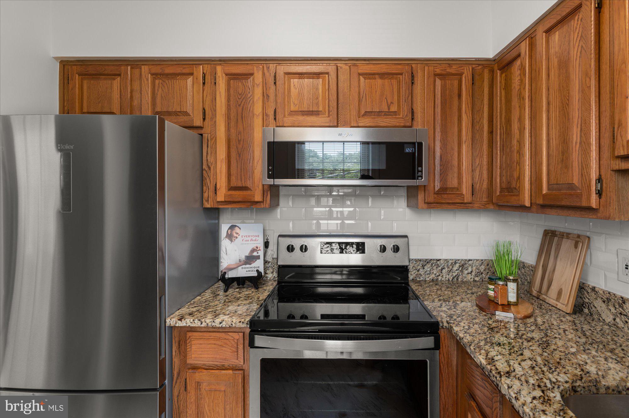 CAMBRIDGE COURTS - Residential