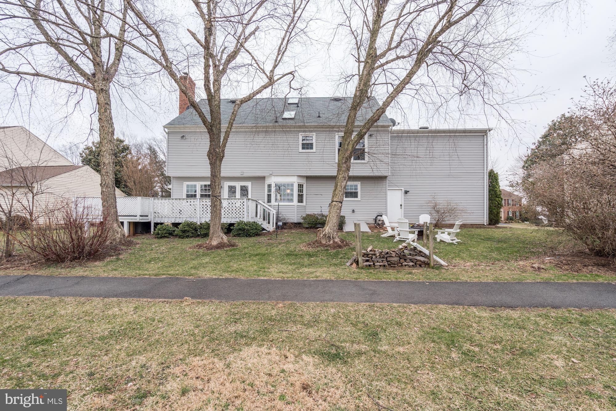 BRADLEY ACRES - Residential