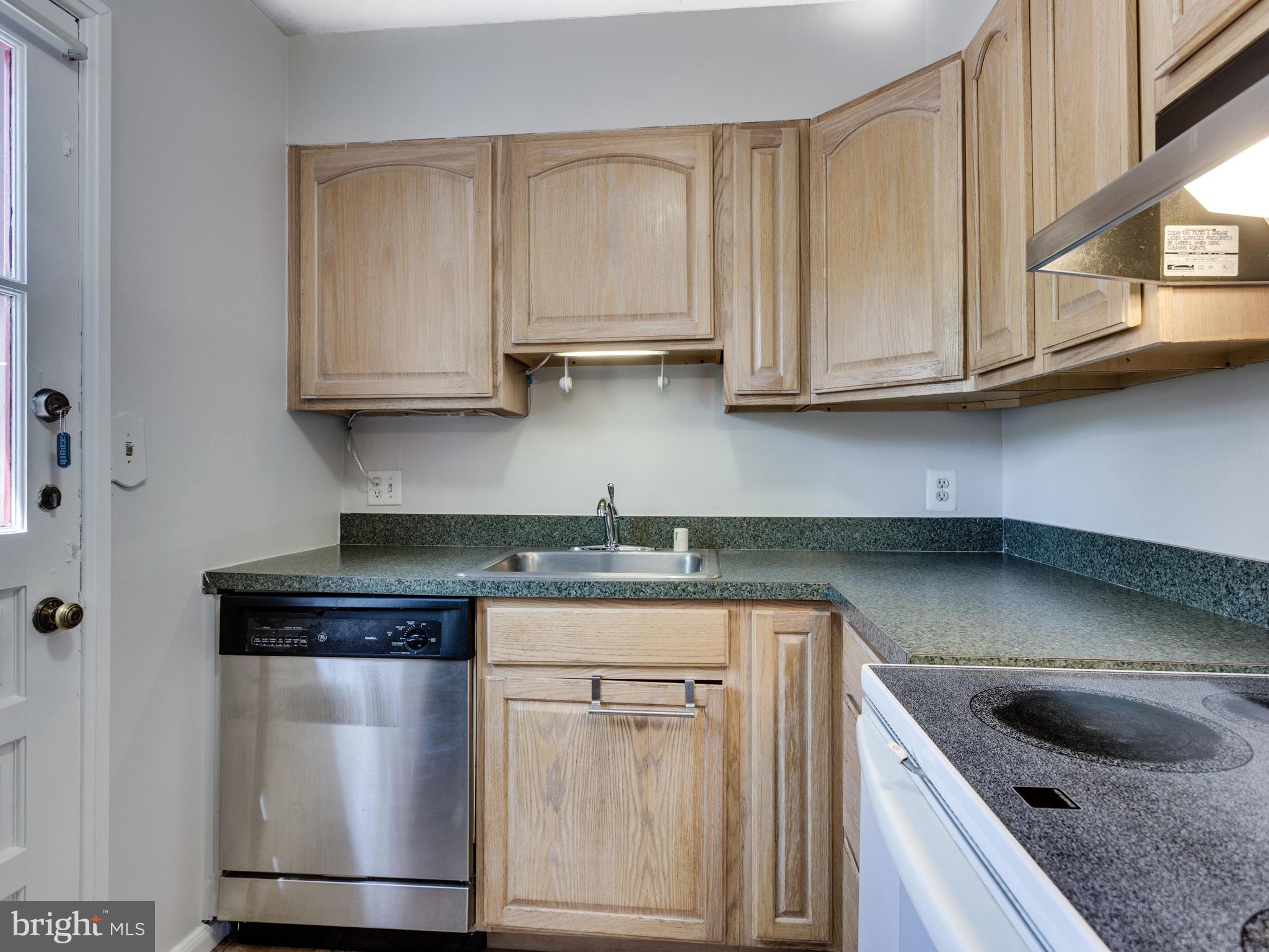 FAIRLINGTON COMMONS - Residential