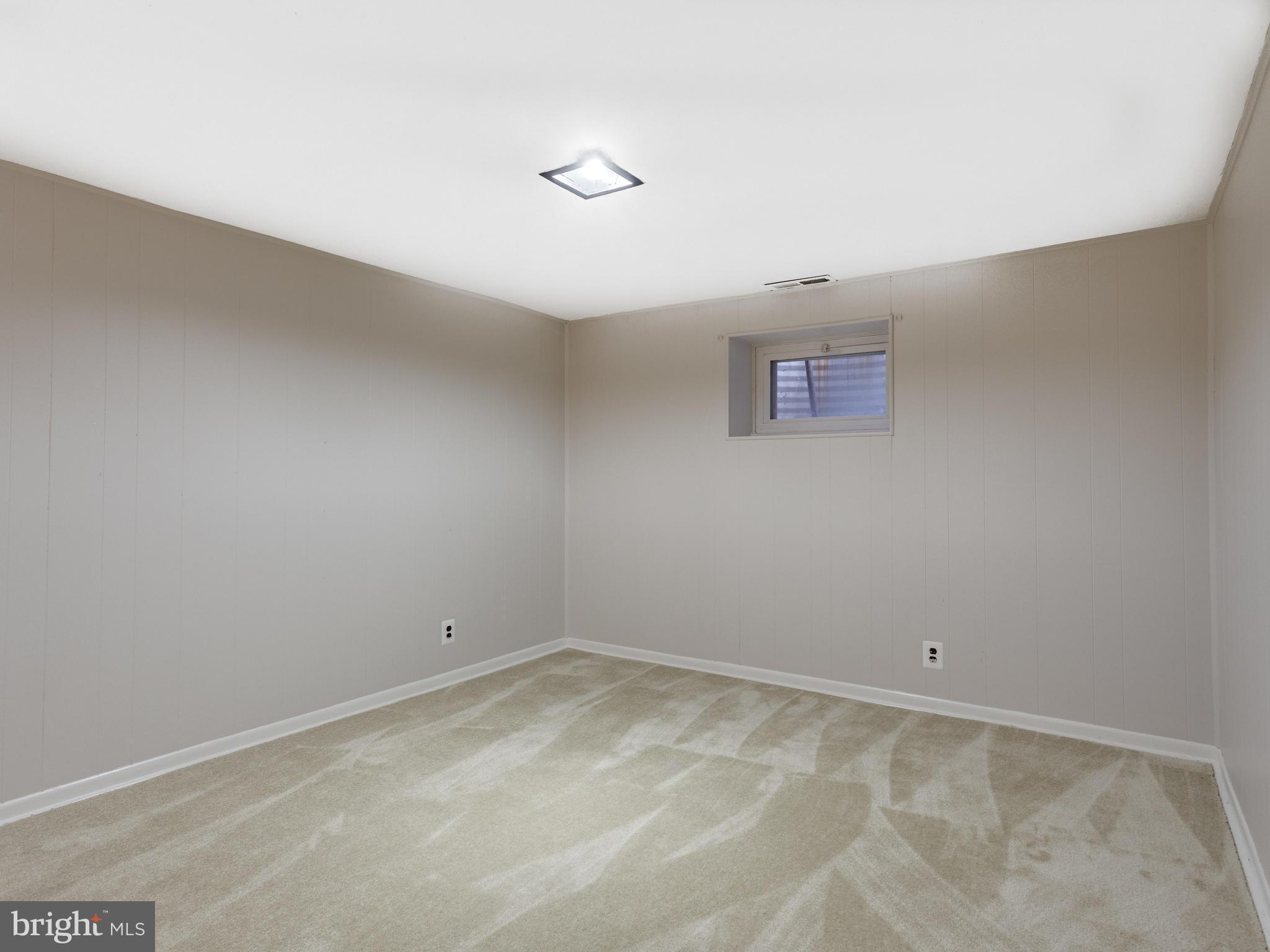 FAIRLINGTON COMMONS - Residential