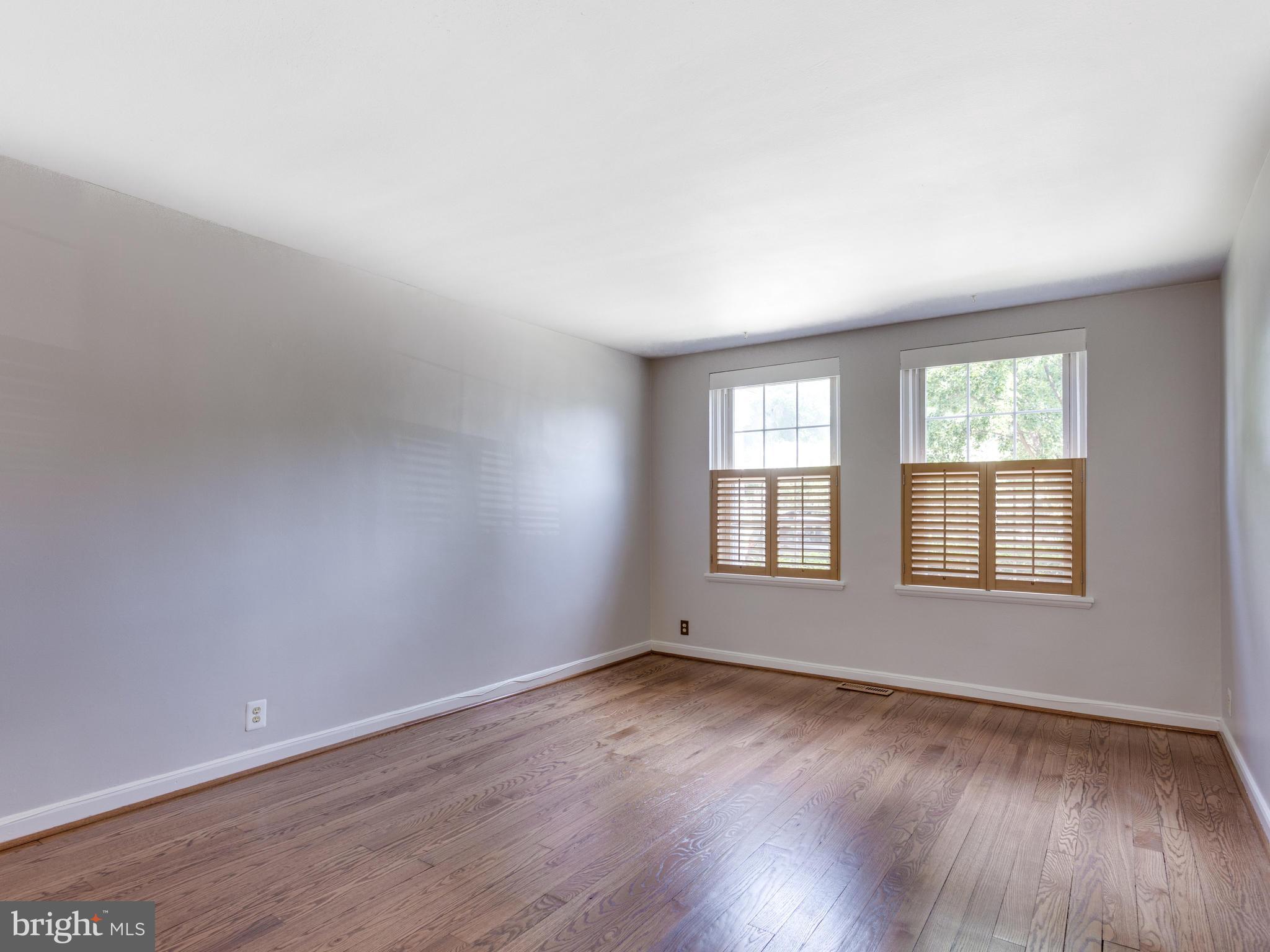 FAIRLINGTON COMMONS - Residential