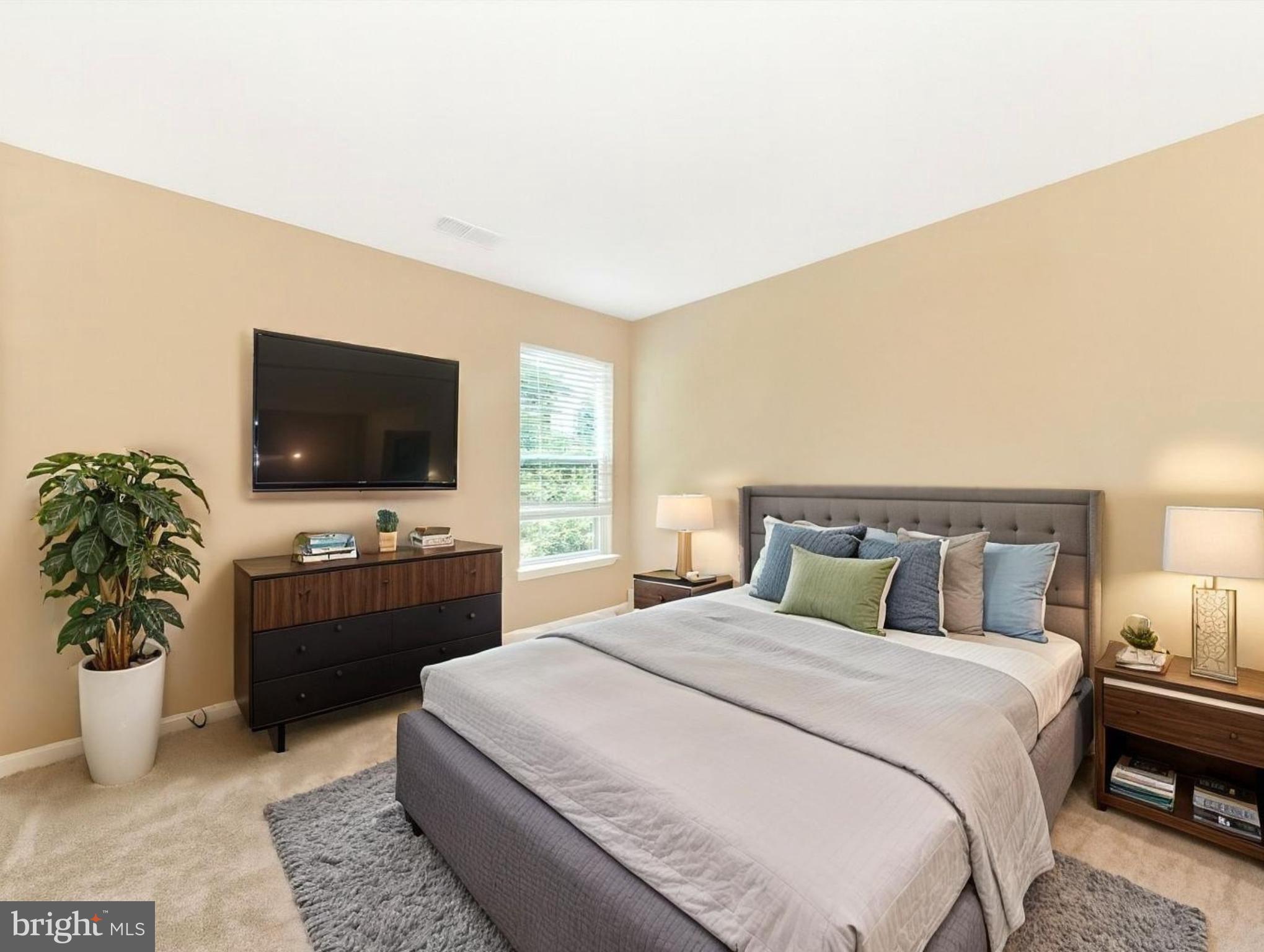 DEMORY FARM - Residential