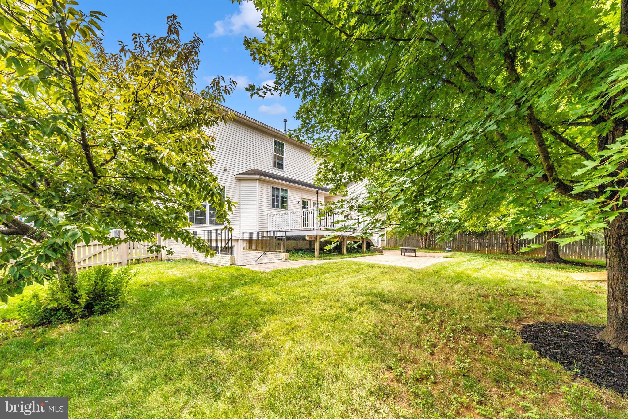 DEMORY FARM - Residential