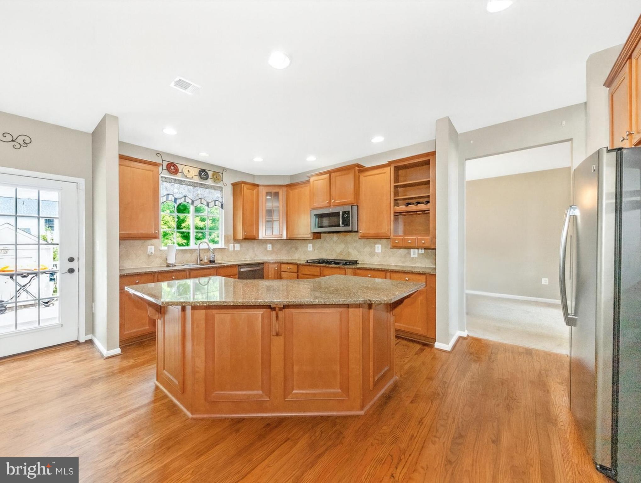 DEMORY FARM - Residential