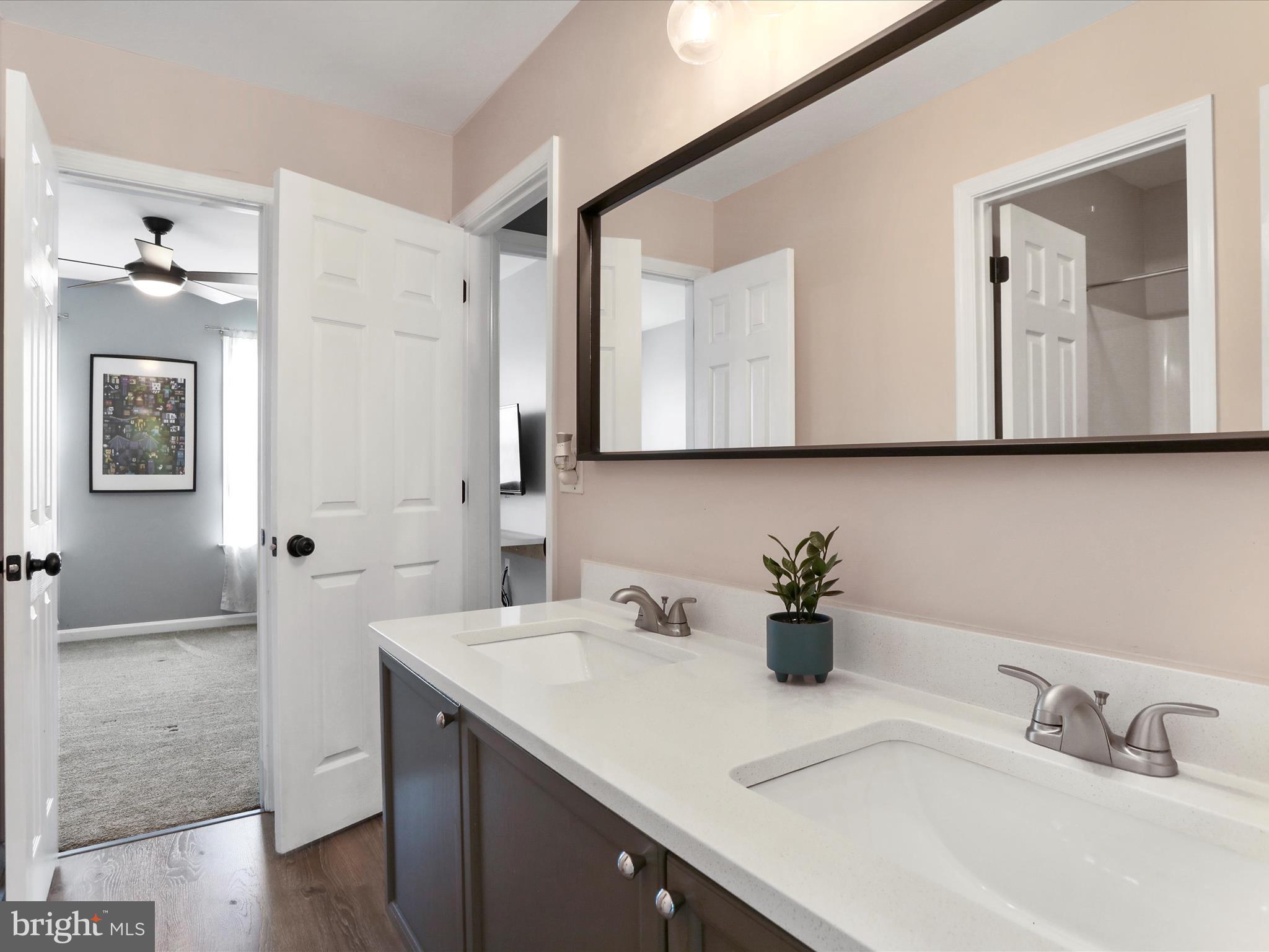 GAP VIEW VILLAGE - Residential