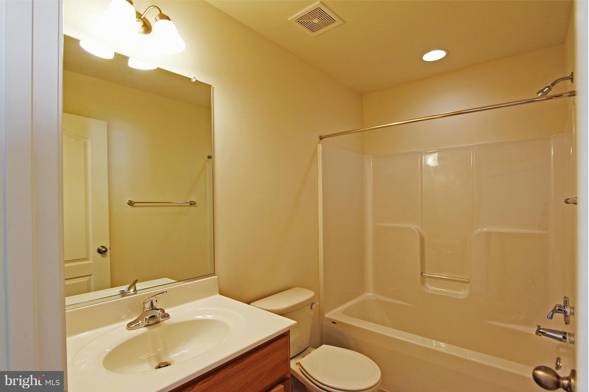 MANOR PARK - Residential