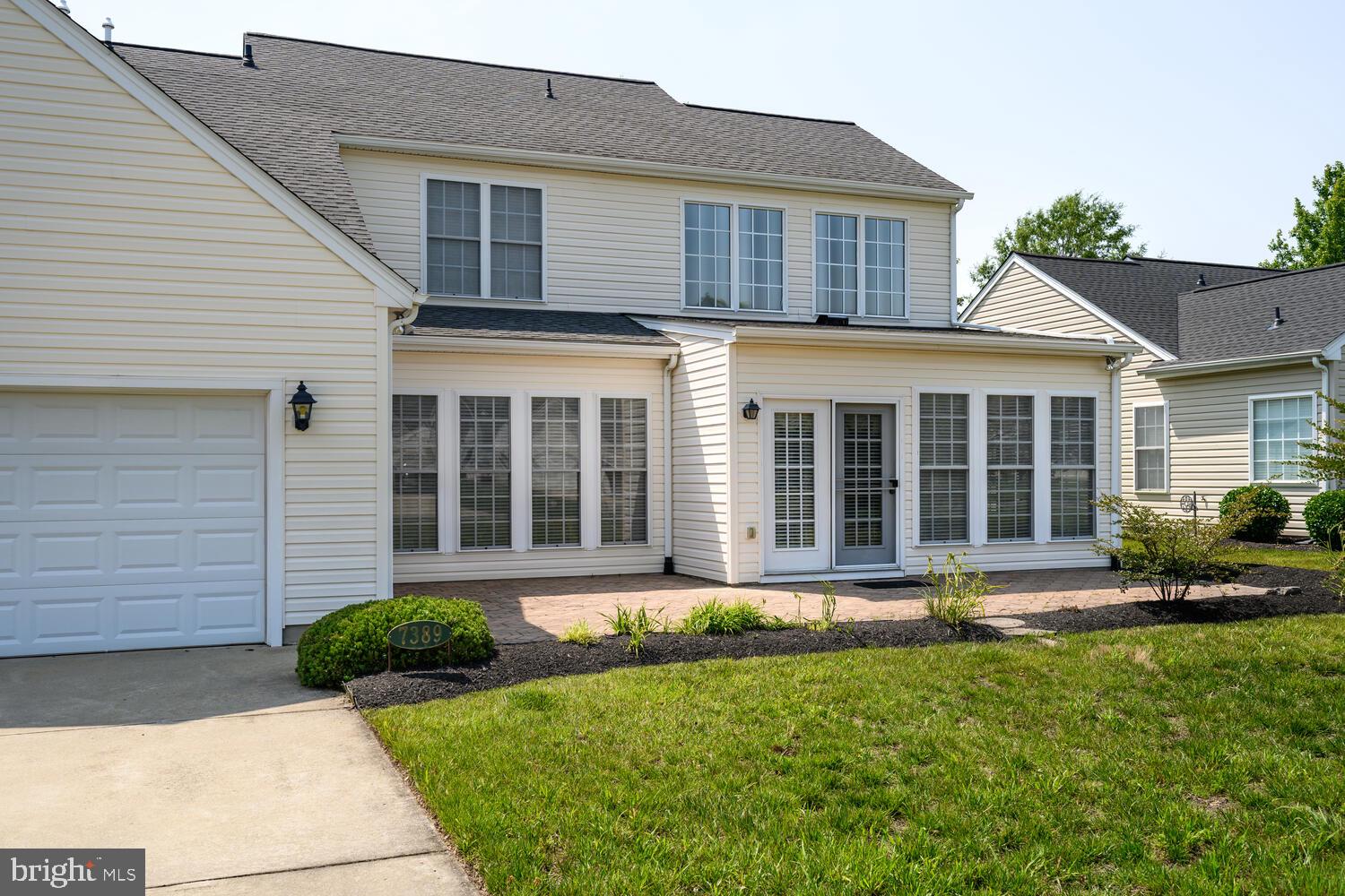 EASTON CLUB EAST - Residential