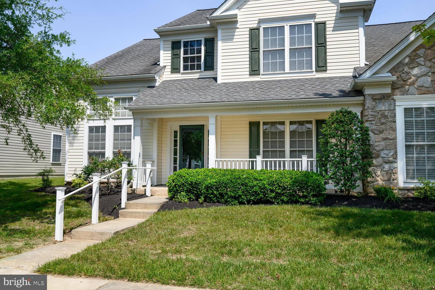 EASTON CLUB EAST - Residential